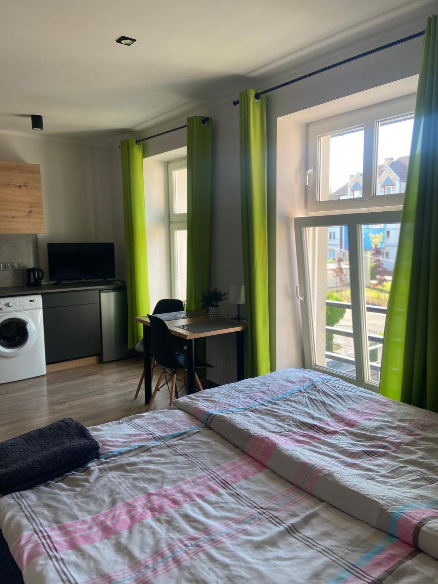 שצ'צ'ין Apartamenty Bezrzecze מראה חיצוני תמונה